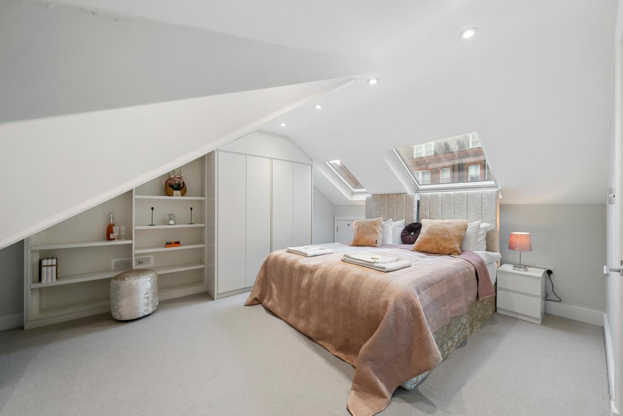 Chic 2 Bed Maisonette In Mayfair 32A London Exterior photo